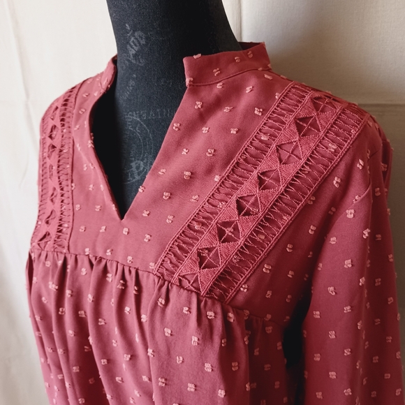 Notations Swiss Dot Top - Picture 2 of 7